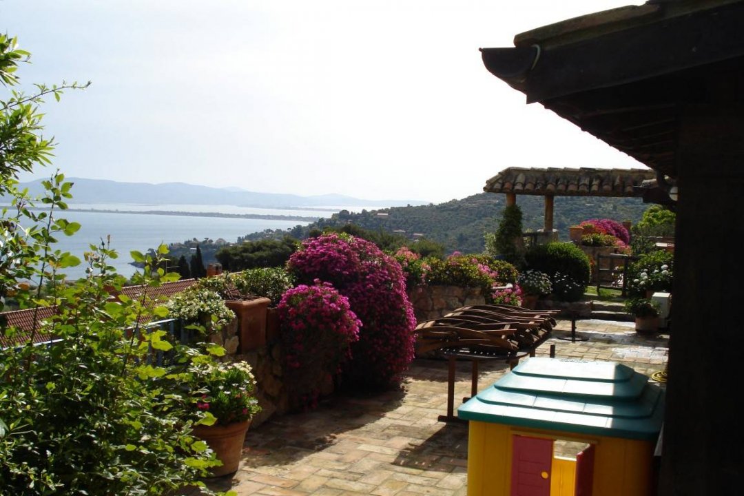 Se vende villa by the mar Monte Argentario Toscana foto 6